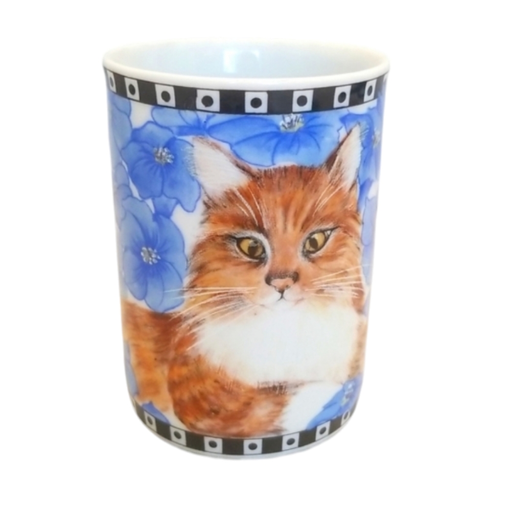 Cat N' mouse Fine Porcelain Mug by Maria Ryan